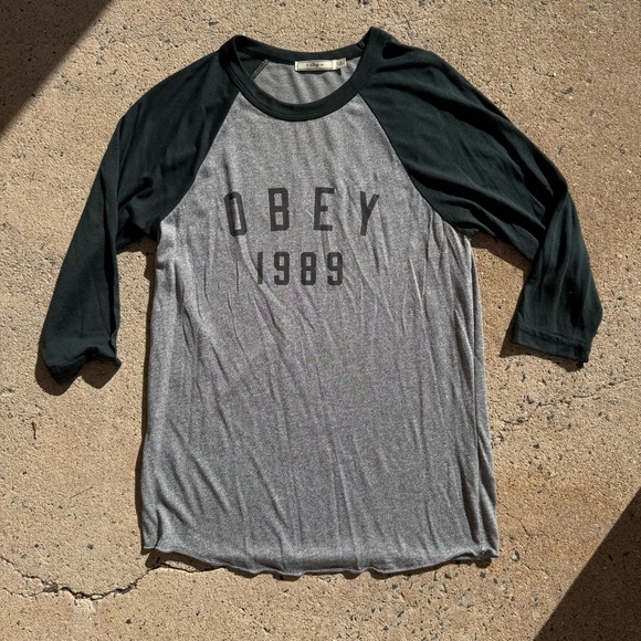Obey Gray and Dark Green 3/4 Sleeve Tee - Picture 1 of 3